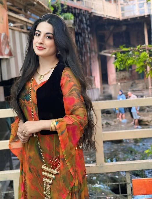 Amara Aslam Bahawalpur Teacher Ky Liye Rishty Ki Talash