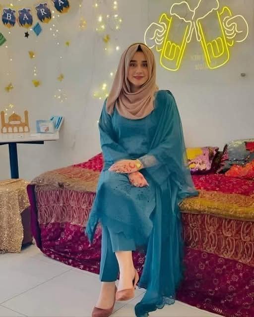 35 Saal Ki Bewa Urat Rishty Ki Talash Mein