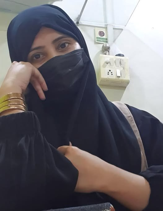 Multan Ki 32 Saal Ki Parda Daar Larki — Namaz, Tilawat Aur Sharafat Mein Be-Misaal, Rishta Pakistan Mein Kahin Bhi