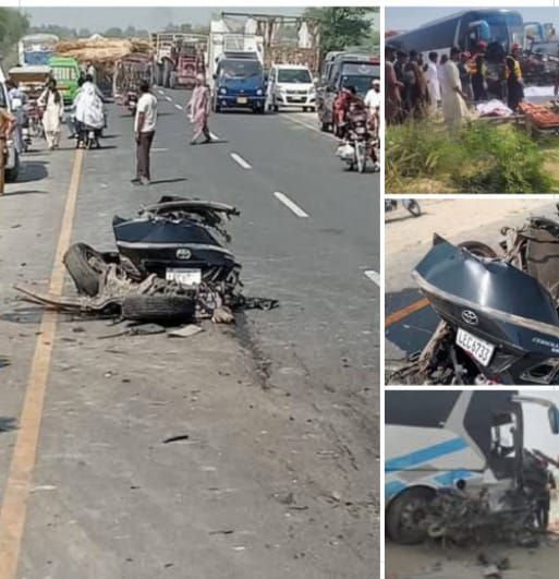 Road Par Qayamat Ka Manzar! Itna Khofnaak Accident Ke Gari Tukde Tukde Aur Har Jaga Laashon Ke Tukkre Bikhar Gaye
