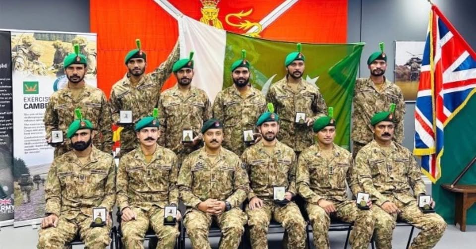 Pak Fauj Ka Karname: Aalmi Mashq Mein Soney Ka Tamgha Jeet Kar Mulk Ka Naam Roshan