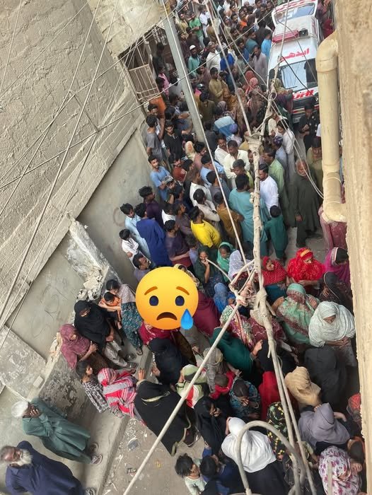 Dil Dehla Dene Wala Waqiya: Akbar Naamii Shakhs Ne Aisi Harqat Kar Di Ke Sab Sann Reh Gaye